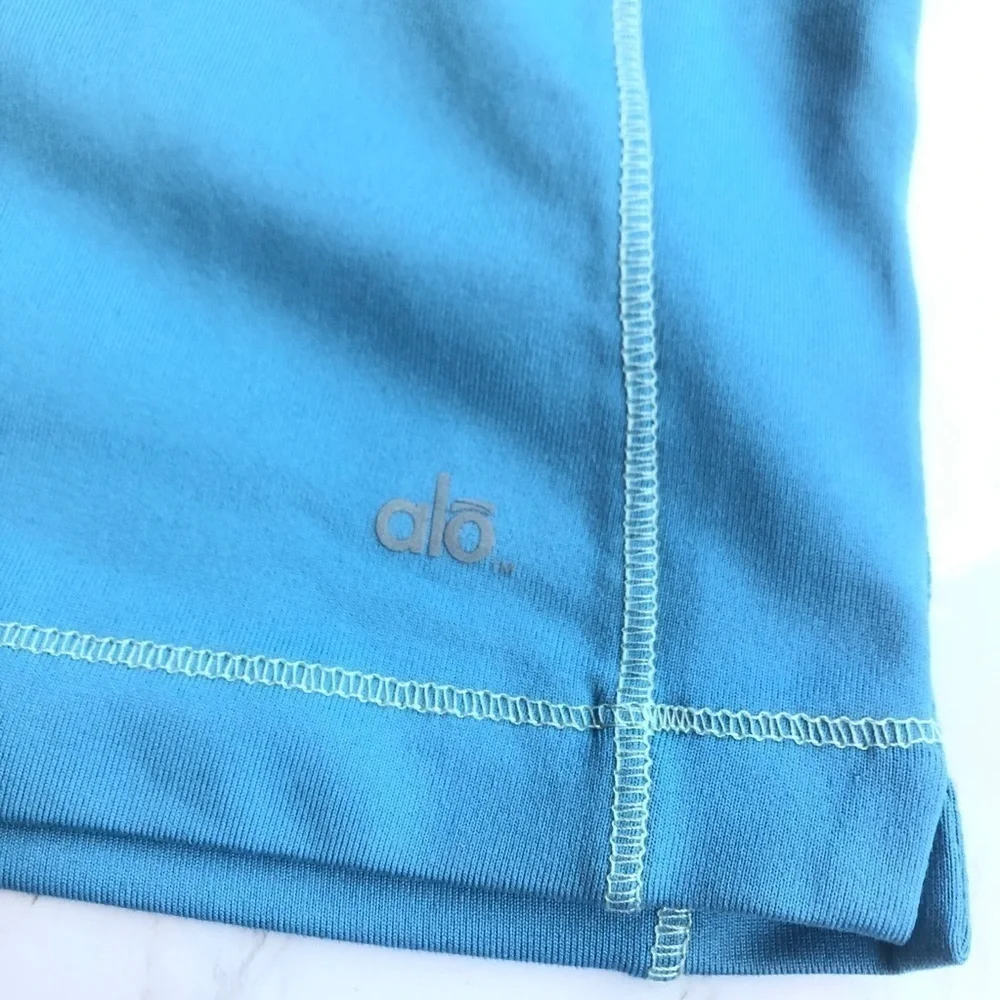 ALO yoga women’s blue cap sleeve athletic workout shirt top size XXL